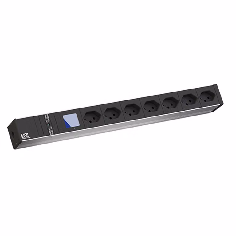 BACHMANN BN0500 19 pollici 1U 7xCH T13, 1xFusibile 10A alimentazione 3,0m T23 Svizzera