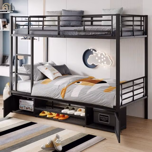 Letto a castello due posti 90 × 200 cm con scala laterale; vano per scarpe e armadietti in metallo nero