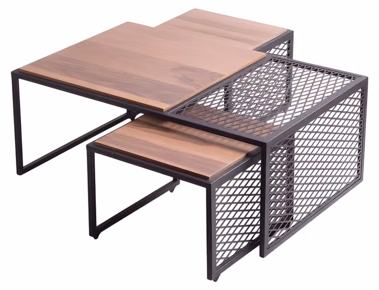 Eleganter brauner Holztisch im modernen Design