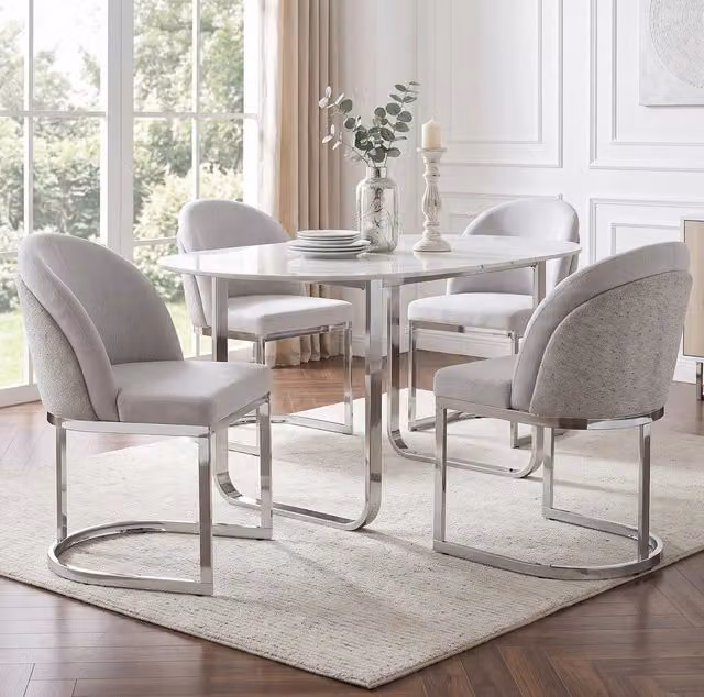 Set di 4 sedie da pranzo in tessuto chenille grigio chiaro con gambe in metallo argentato galvanizzato