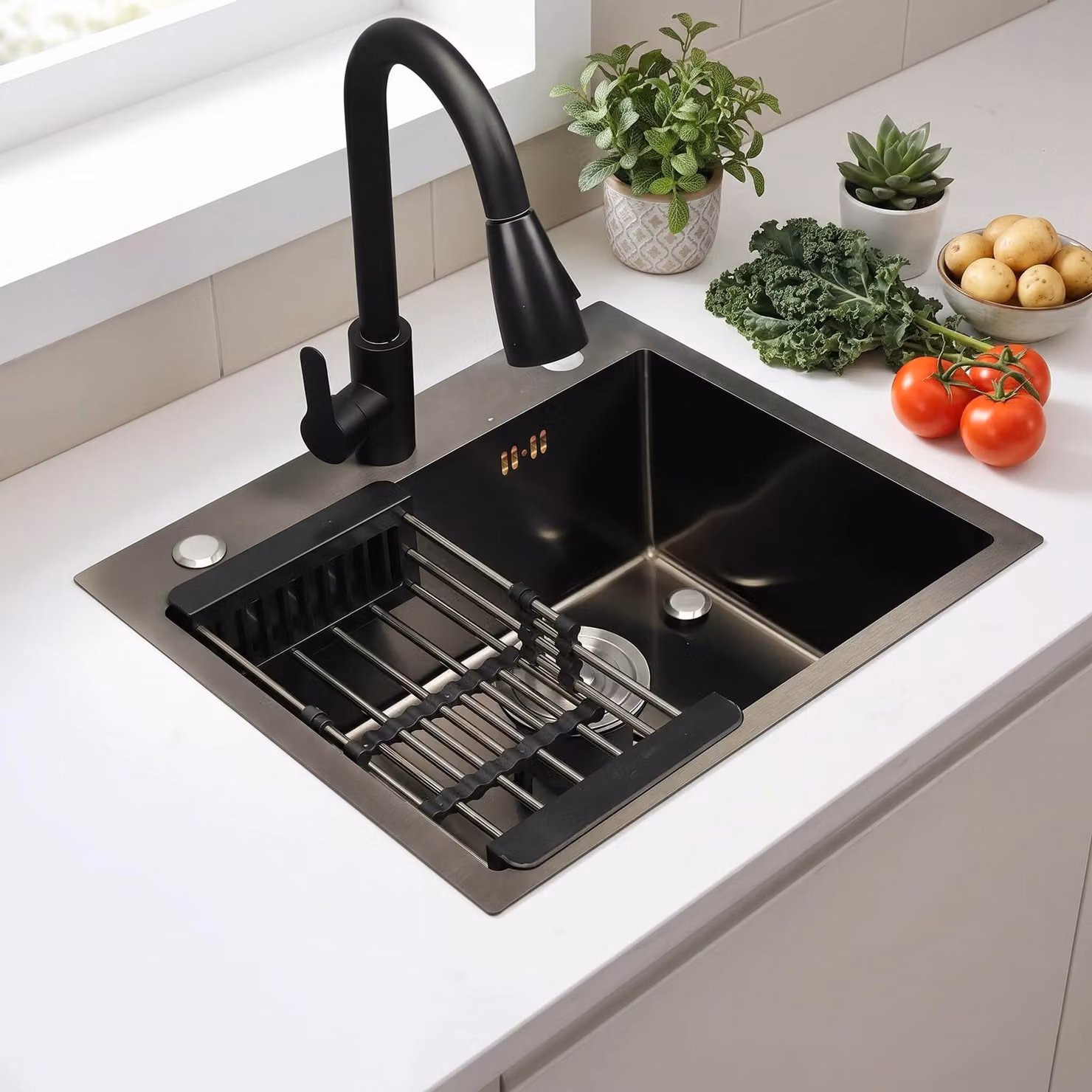Lavello da cucina nero 50x45 cm, lavello da incasso angolare in acciaio inossidabile con dispenser per sapone, cestello scolapiatti e set di scarico