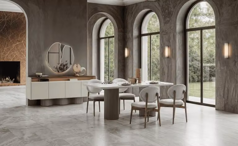 Set da pranzo beige: tavolo da pranzo, sedie da pranzo, credenza, specchio da parete, stile design