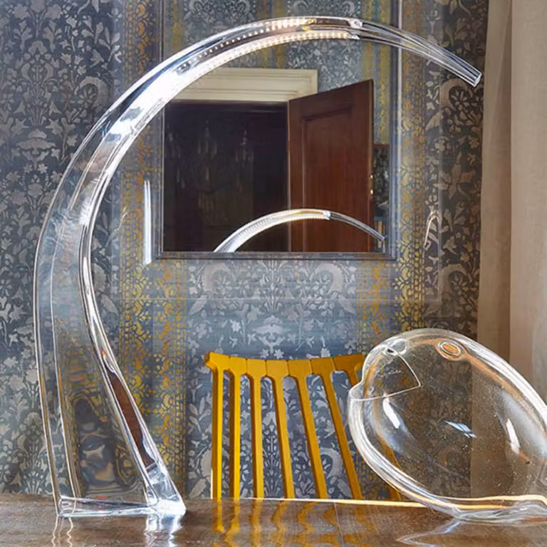 Kartell Lampada da scrivania Taj, Chiaro / Trasparente, Soggiorno / Sala da pranzo, Plastica, Design, Lampada da tavolo LED