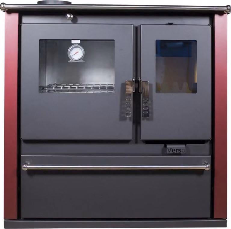 Cucina a legna Verso CS Plus Inox Bordo – 7,7 kW, con forno, piano cottura e vano legna a sinistra – Classe A+