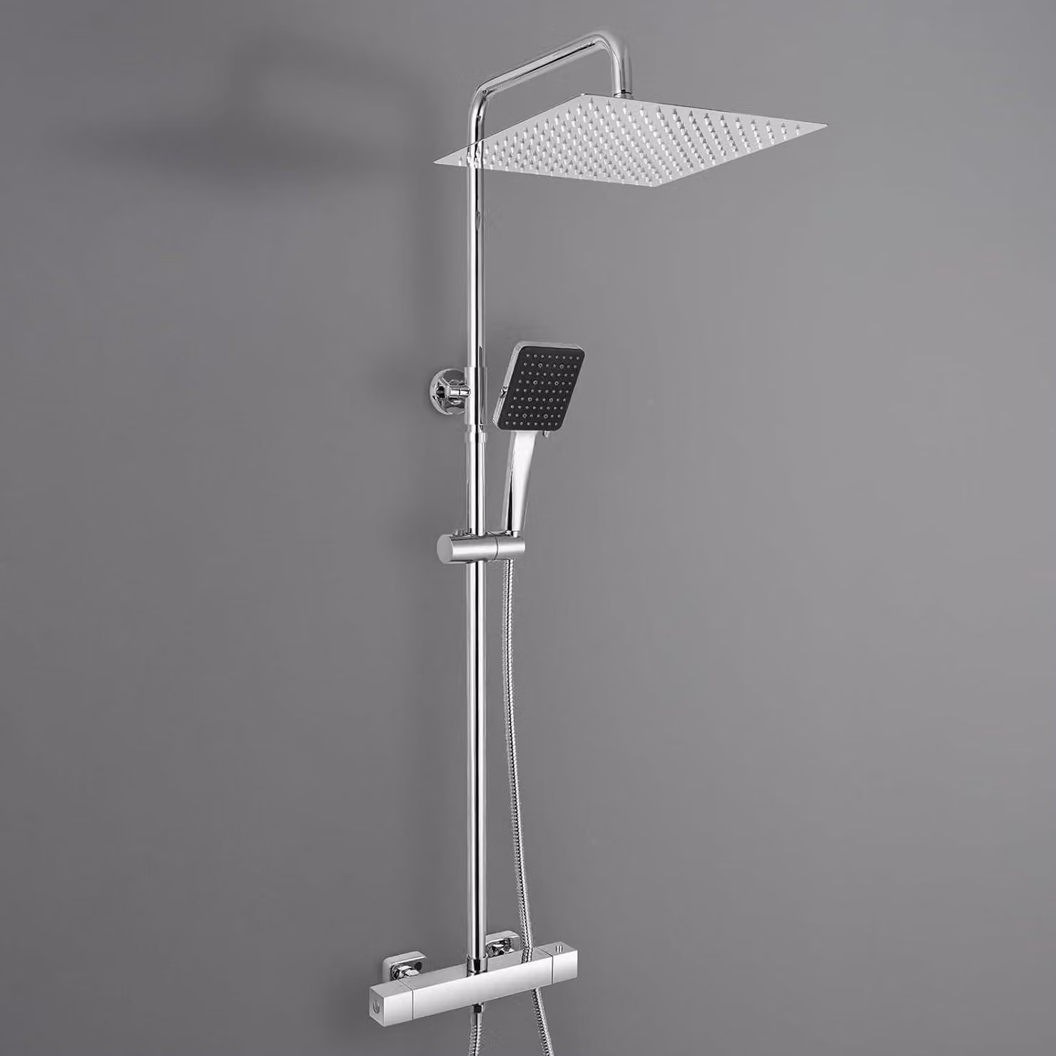 Set completo per doccia a soffitto con termostato, finitura cromata in acciaio inossidabile, dotato di soffione a soffitto da 30 cm, barra doccia regolabile in altezza da 88 a 124 cm e doccetta manuale quadrata con 6 getti
