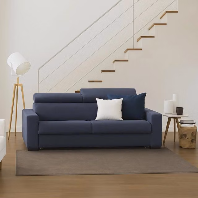 Divano a 3 posti Vigolana Talamo Italia in tessuto blu con poggiatesta regolabili e braccioli slim L: 200 cm, P: 95 cm, H: 85 cm