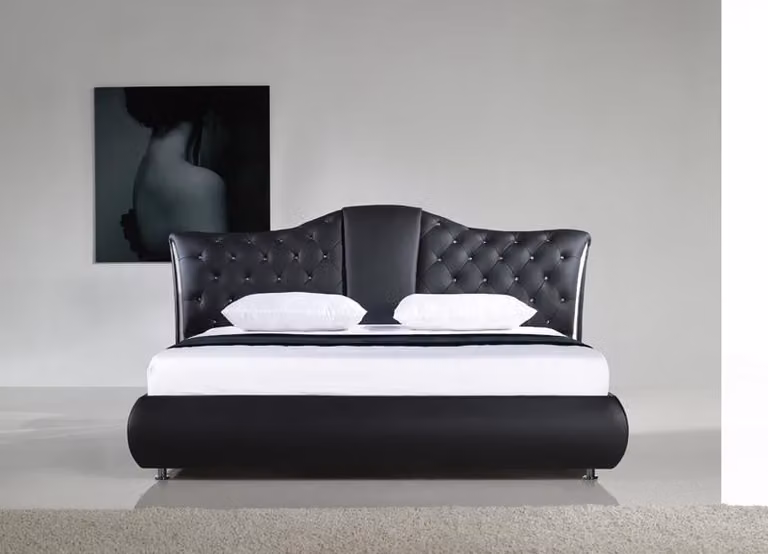 Chesterfield Bett Design Klassische Betten Doppel Leder Polster Schlafzimmer