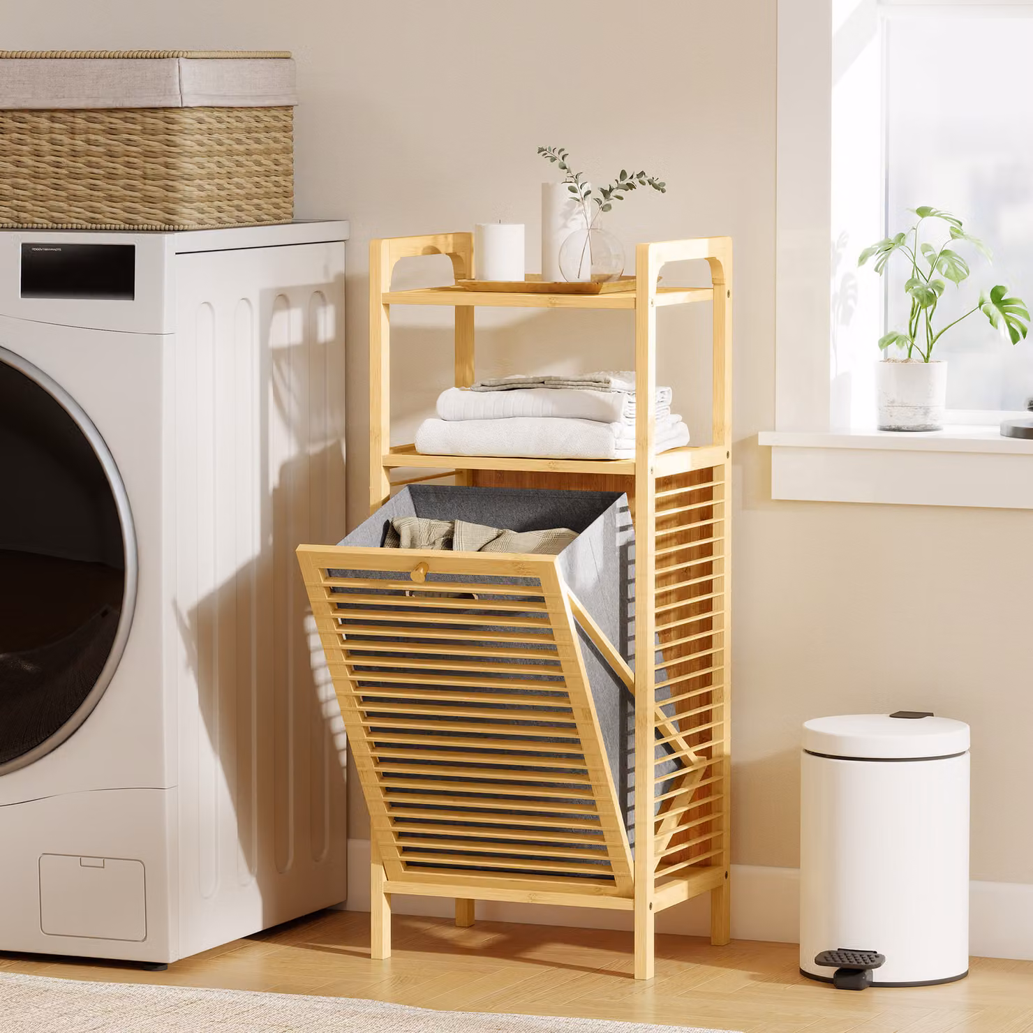Mobile bagno HOMCOM in bambù e poliestere con cesto portabiancheria e armadietto, Grigio e Legno, L: 40 cm, P: 30 cm, H: 95 cm – 2