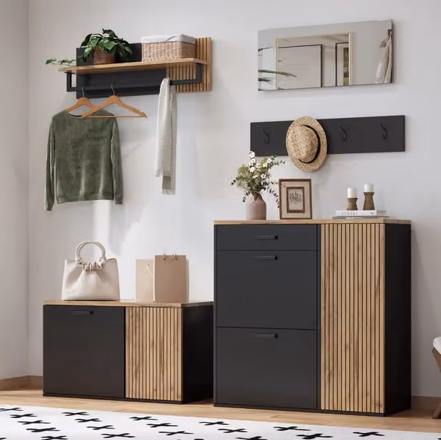 Set da ingresso 5 pezzi con scarpiera; panca e specchio in pannello truciolare naturale e nero