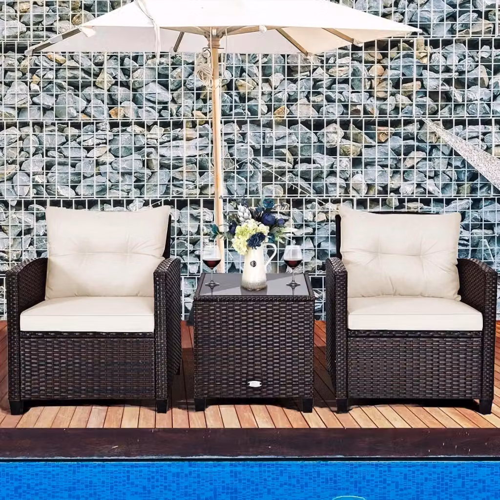 Costway Set di 3 Mobili da Giardino Moderni in Rattan con Tavolino in Vetro e 2 Poltrone con Cuscini Beige – 2