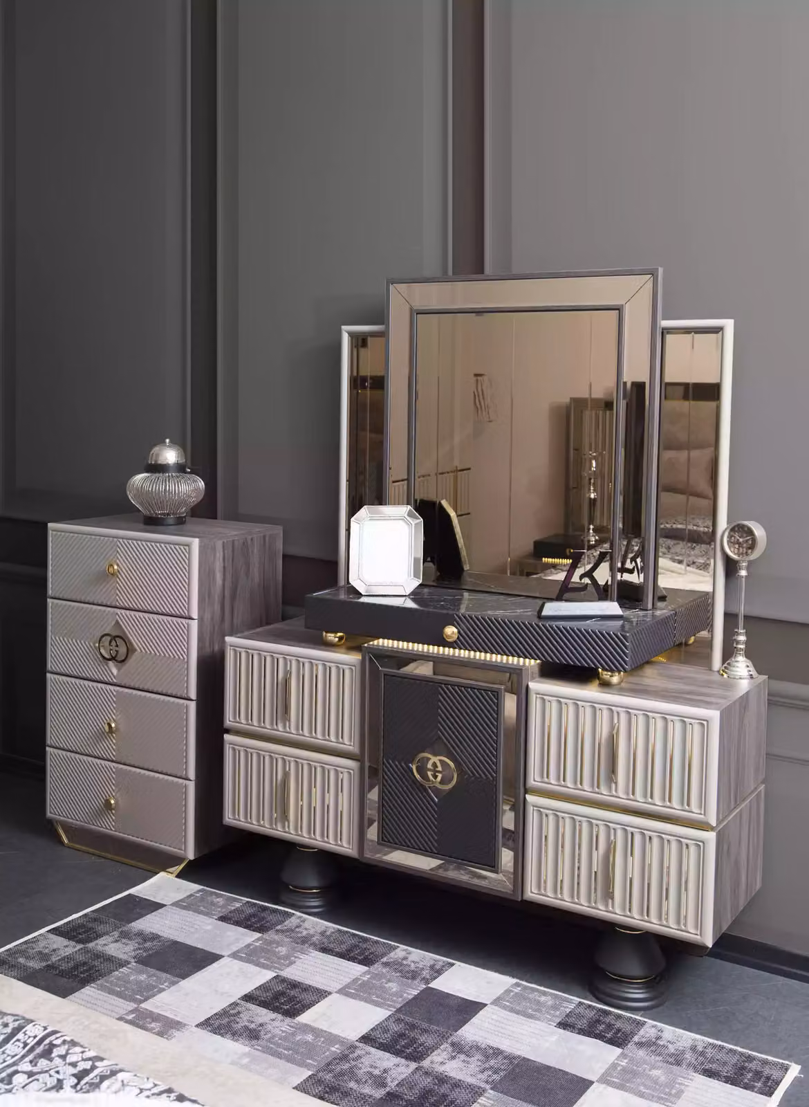 Schminktisch mit Spiegel Schlafzimmer Möbel Design Nachttisch Konsole Kommode