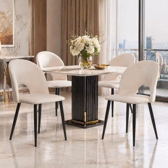 Set da 4 sedie da pranzo imbottite in velluto beige con schienale, gambe regolabili, motivo diamantato e design elegante per sala da pranzo