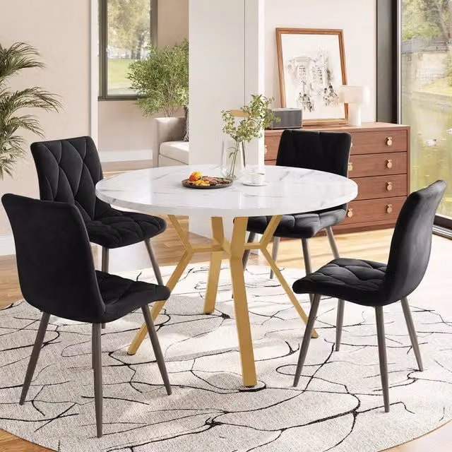 Set tavolo da pranzo rotondo Mivray con 4 sedie, piano in MDF effetto marmo bianco e struttura in metallo dorato