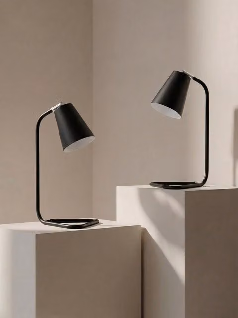 Set di 2 lampade da tavolo Zig Kenay Home in metallo nero per camera da letto
