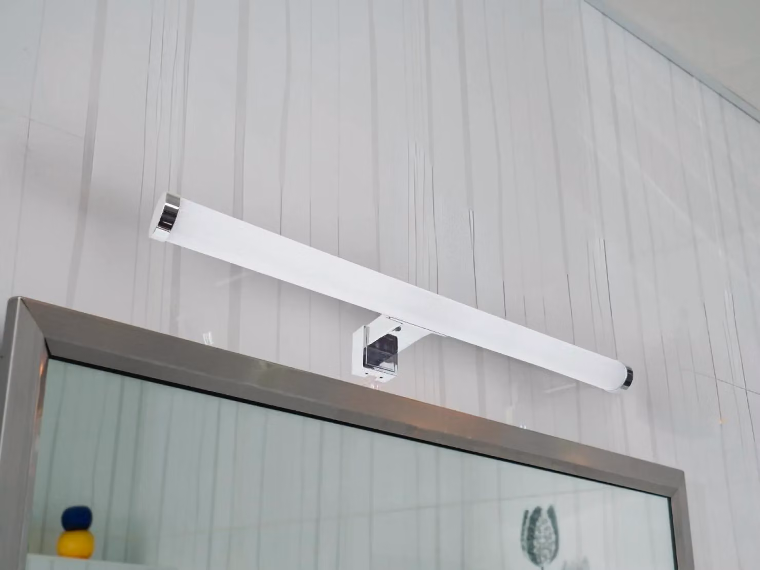 Apparecchio di illuminazione per bagno NEDES LED, 10W / IP44 / 450 lumen / 4000K / Codice prodotto: LNL7721/CH
