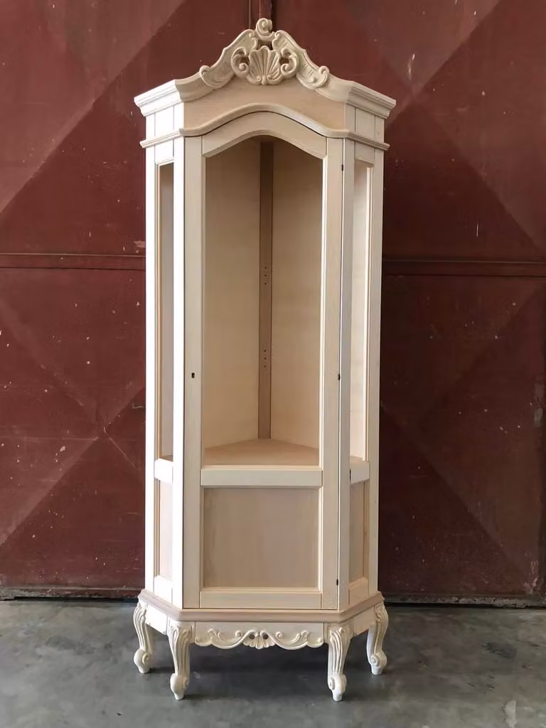 Vetrina ad angolo classica in legno grezzo con anta in vetro e serratura Mobili 2G L: 89 cm, P: 66 cm, H: 214 cm