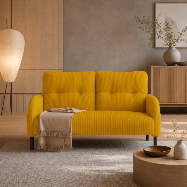 Divano a 2 posti MODFU in velluto a coste giallo con struttura in metallo e legno, L: 120 cm, P: 75 cm, H: 79 cm
