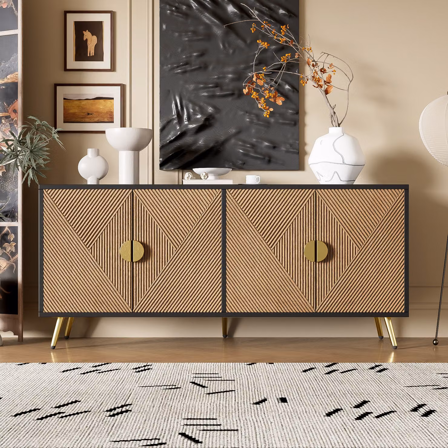 Credenza Merax in look legno con 4 ante e maniglia rotonda dorata, cassettiera con gambe in metallo, cerniere soft-close