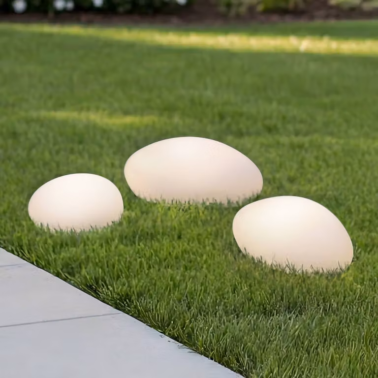 Lampada solare Liedra Lindby, dimmerabile, Bianco / Opale, Plastica, Moderno, Lampada solare