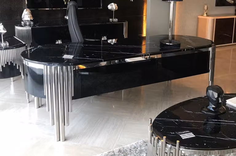 Casa Padrino scrivania con piano in finto marmo nero / argento 260 cm - Mobili per ufficio
