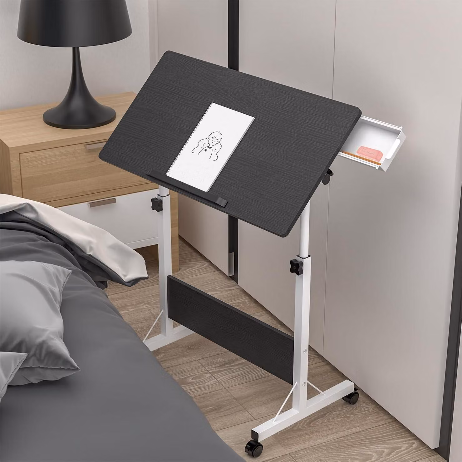 Scrivania pieghevole per computer con rotelle, dimensioni 80x40 cm, altezza regolabile da 64 a 89 cm, colore nero
