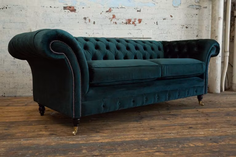 Chesterfield Sofa 3 Sitzer Polster Designer Couchen Sofas Garnitur Grün Samt