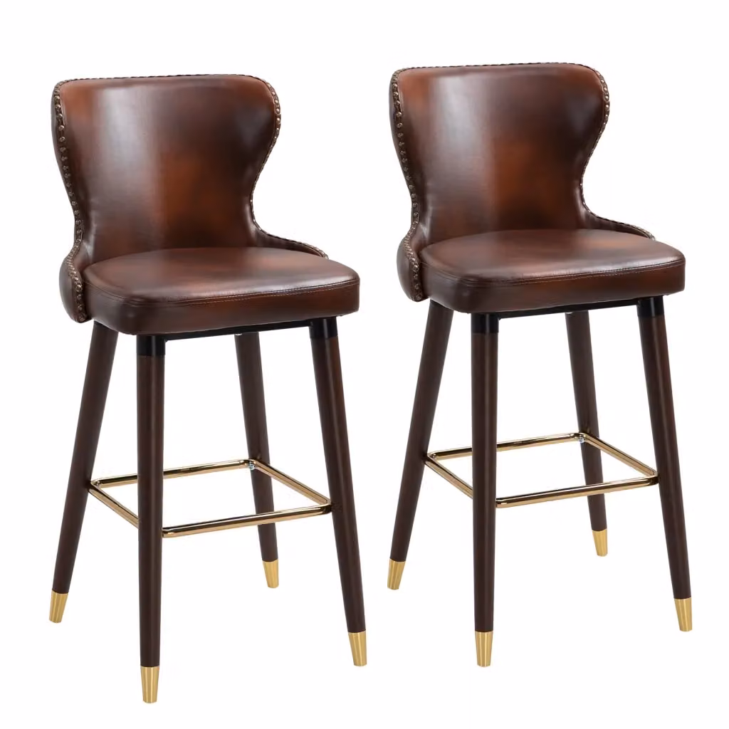 Set di 2 Sgabelli da Bar Alti Design In in Stile Industriale con Schienale e Poggiapiedi, Seduta in Finta Pelle Marrone e Gambe in Legno e Metallo, L/P/H: 52 x 53 x 101 cm – 2