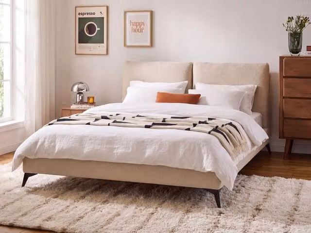 Letto imbottito moderno Beliani in bouclé beige con rete a doghe L/P: 160 x 200 cm – 1
