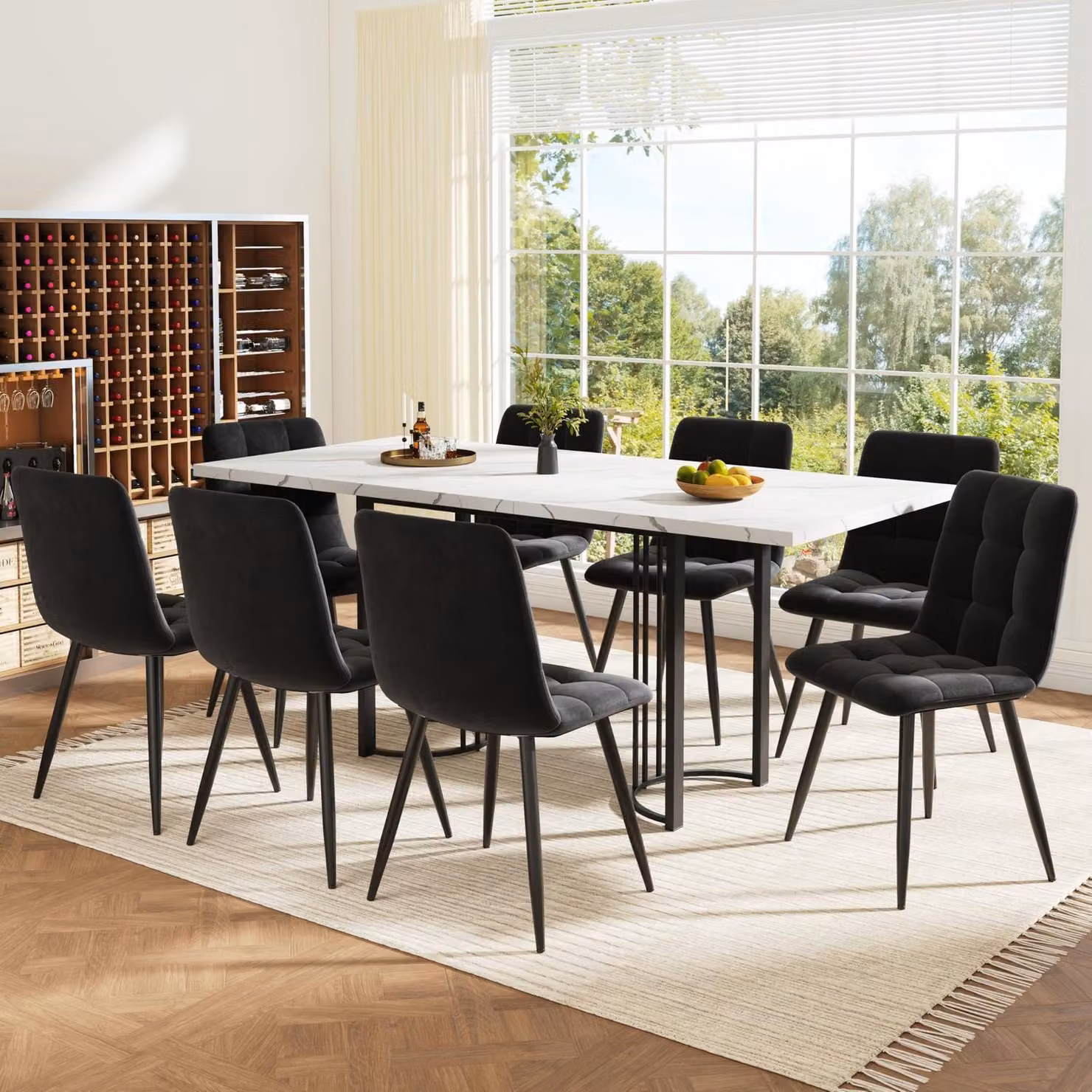 Tavolo allungabile per 4-8 persone, dimensioni 140x80 cm, con 4-8 sedie in velluto e struttura in metallo