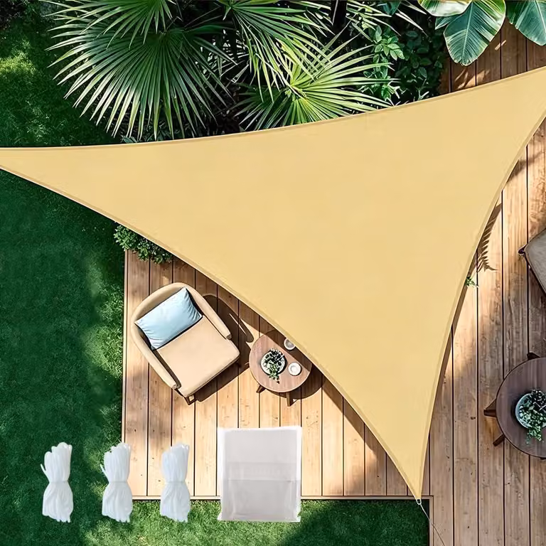 Telo ombreggiante triangolare impermeabile per giardino e balcone
