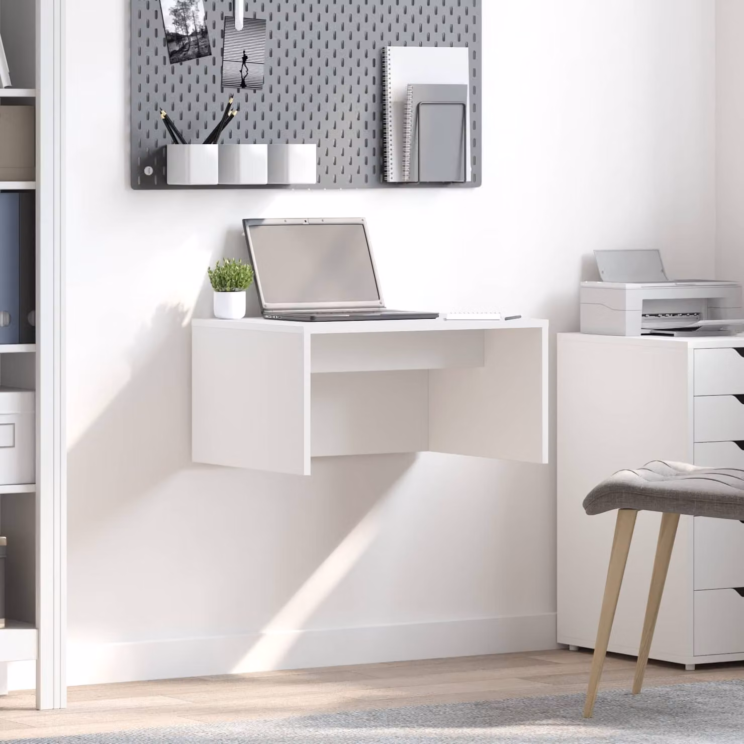 Scrivania a parete sospesa vidaXL in MDF bianco opaco L: 60 cm, P: 45 cm, H: 30 cm