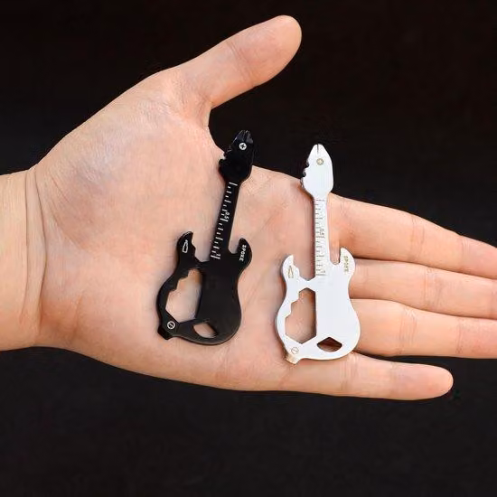 Multitool portachiavi 12-in-1, supporto per chitarra, set di 12 utensili, portachiavi, strumento multifunzione per portafoglio, tagliafili per bottiglie