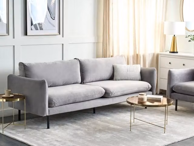 Divano moderno a 3 posti BELIANI in velluto grigio con struttura in legno e gambe nere L: 220 cm, H: 86 cm, P: 84 cm