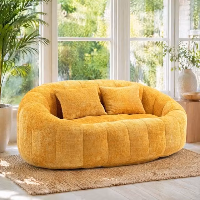 Poltrona Lounge REDOM Gialla con Braccioli L: 150 cm, P: 95 cm, H: 63 cm – 1