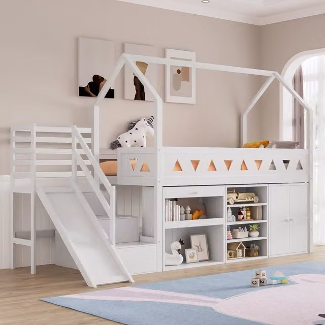 Letto singolo rialzato per bambini REDOM con scivolo, scale e struttura a casetta, Bianco, L/P/H: 200 x 90 x 134 cm