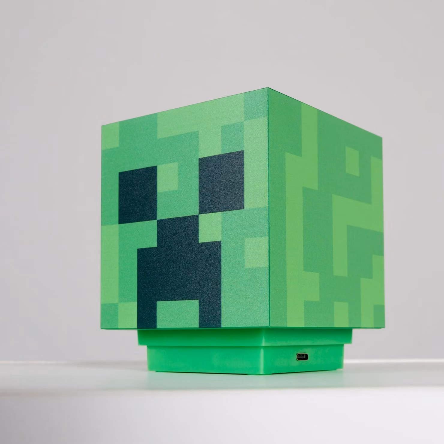 Lampada da tavolo a LED - H 11 cm - verde - nero - plastica - alimentata a batteria