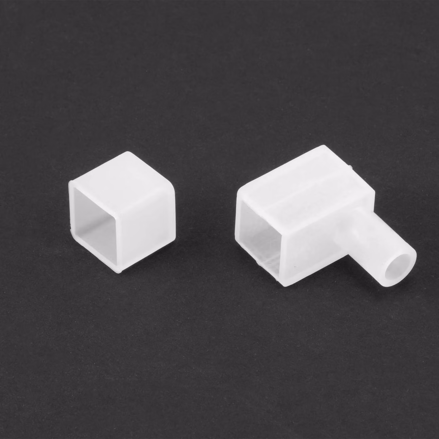 ARELUX XSNAKE, set di 2 pezzi per tubi flessibili, dimensioni 10x10, piegatura libera (1 raccordo terminale con ingresso laterale + 1 raccordo terminale)