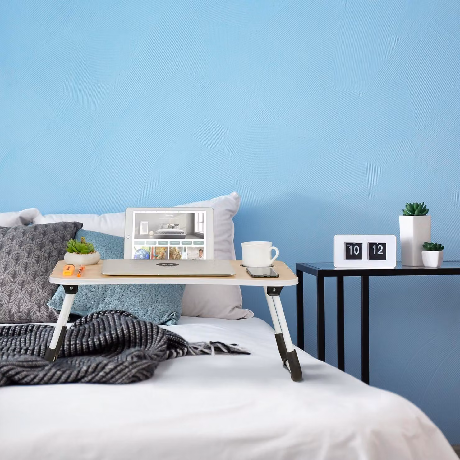 Scrivania da grembo con effetto legno, vassoio da letto pieghevole con supporti