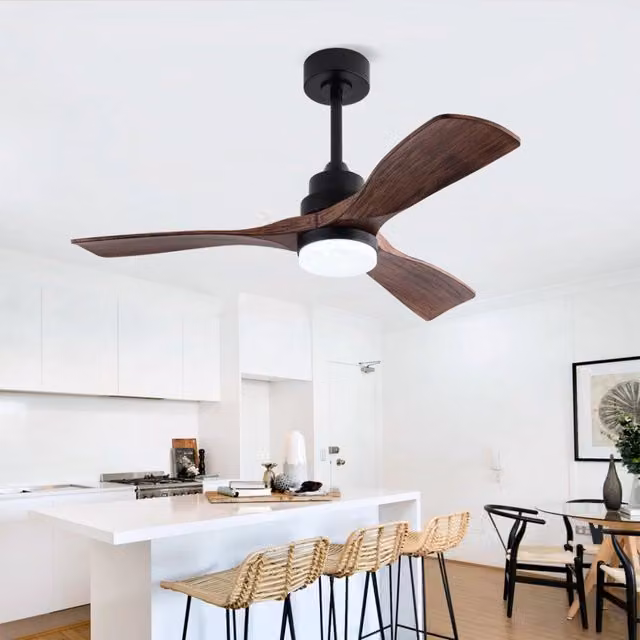 Ventilatore da soffitto con luce LED dimmerabile e telecomando, funzione reversibile, 3 pale in ABS nero e noce scuro