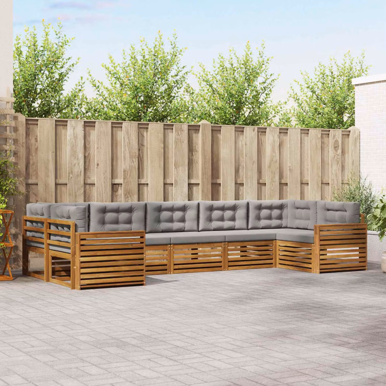 vidaXL Set di divani da esterno a forma di U composto da 7 pezzi in legno di acacia con cuscini, Grigio e Marrone