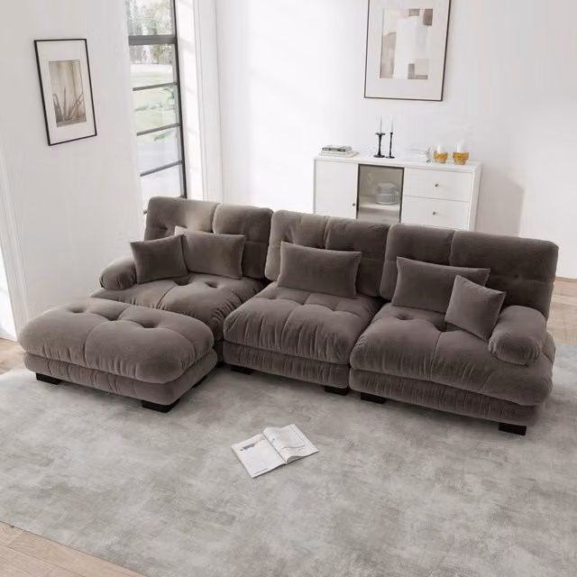 Divano angolare modulare OKWISH in tessuto marrone con pouf e cuscini, design moderno e reversibile, L/P/H: 313 x 145 x 81 cm