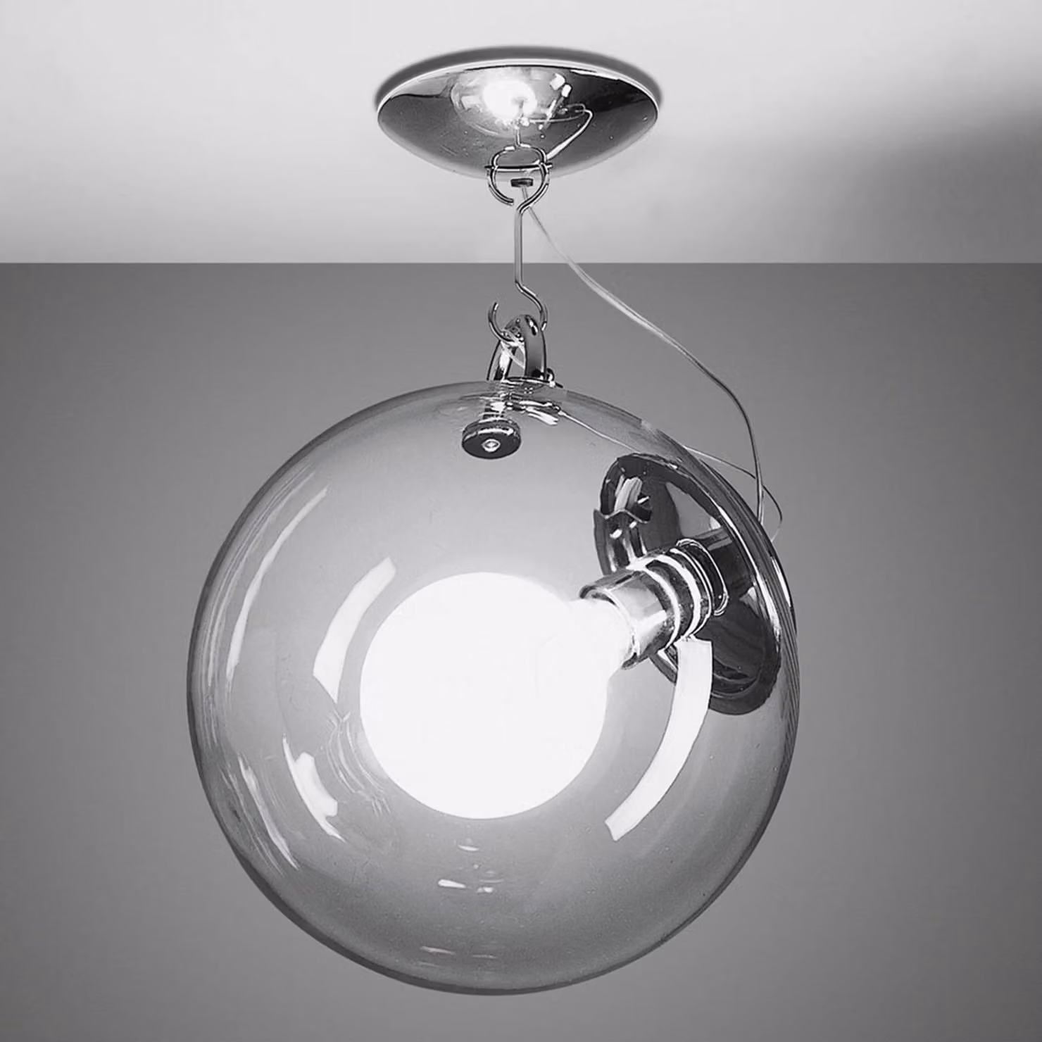 Artemide Plafoniera di design Miconos, dimmerabile, Cromo / Argento, Soggiorno / Sala da pranzo, Vetro, Design, Plafoniera