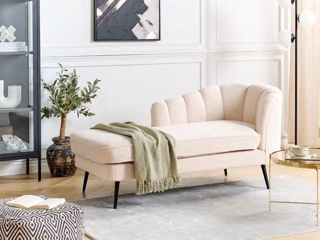 Chaise longue BELIANI in velluto beige chiaro con gambe in metallo nero, versione destra, L/P/H: 150 x 75 x 76 cm – 1