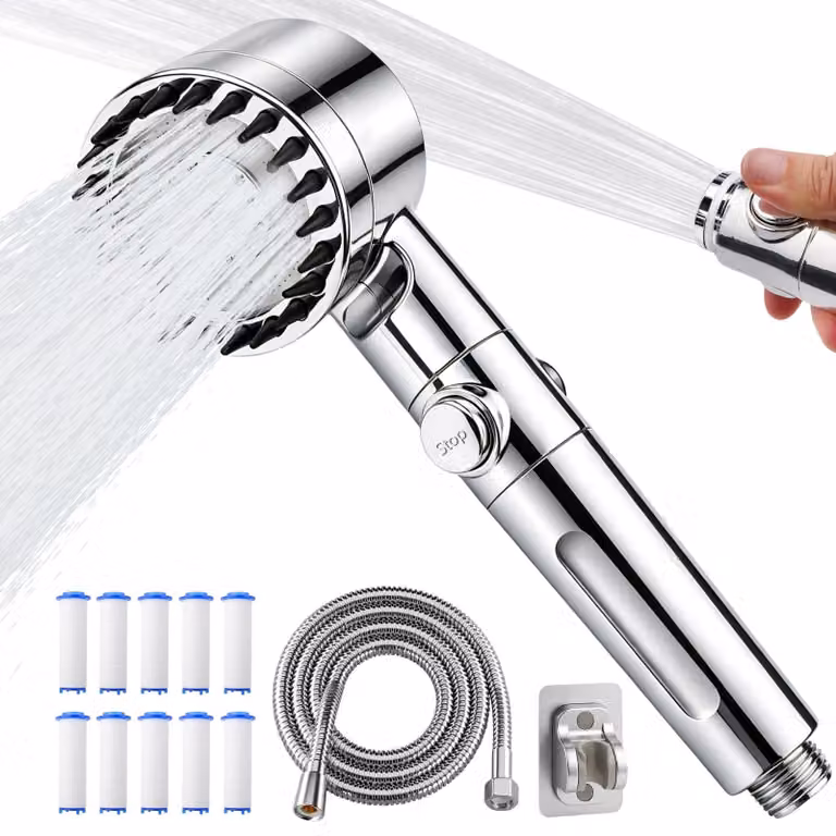 Doccia con filtro Vitashower, dotata di 10 filtri e alta pressione