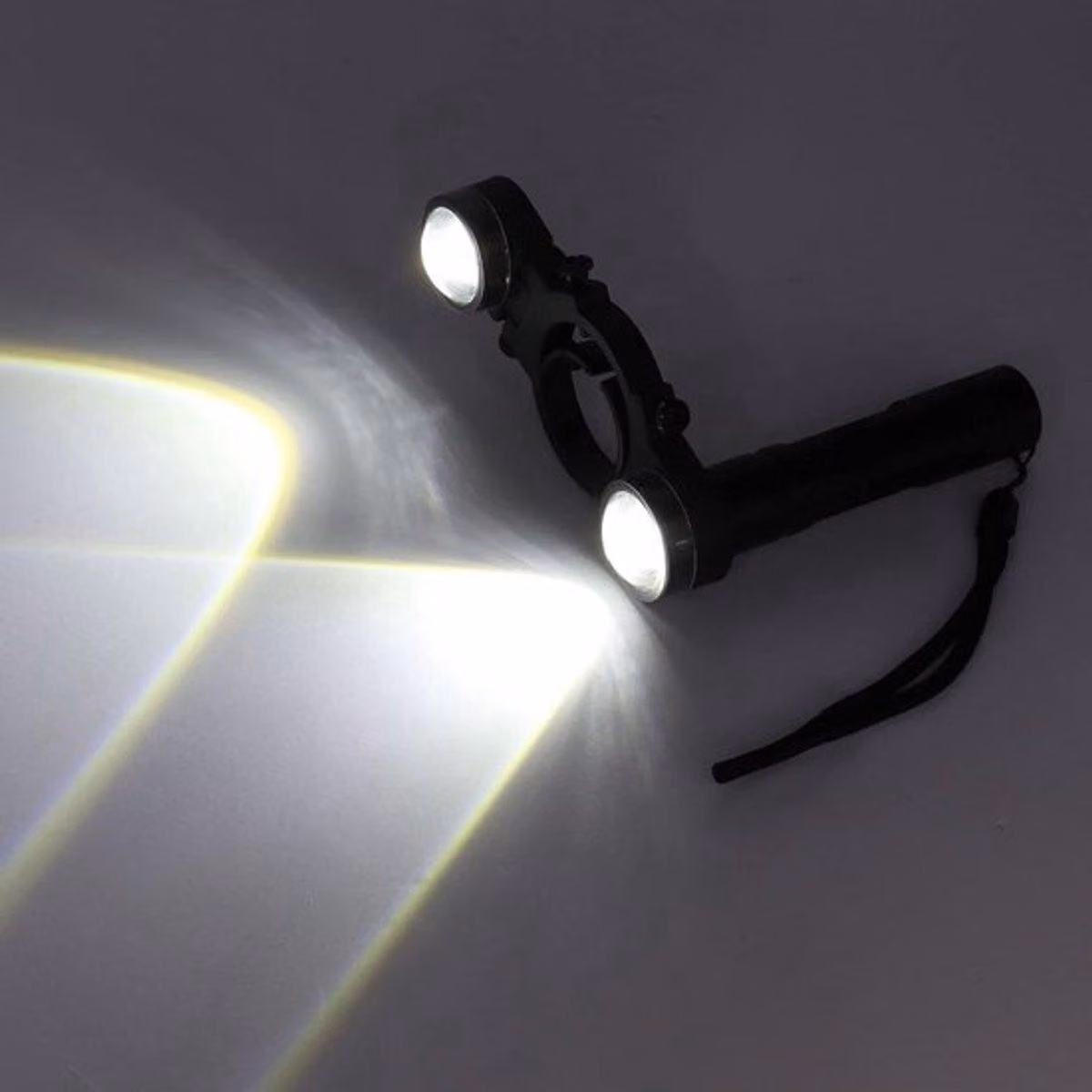 Pistola nebulizzante con luce universale e luminosità regolabile