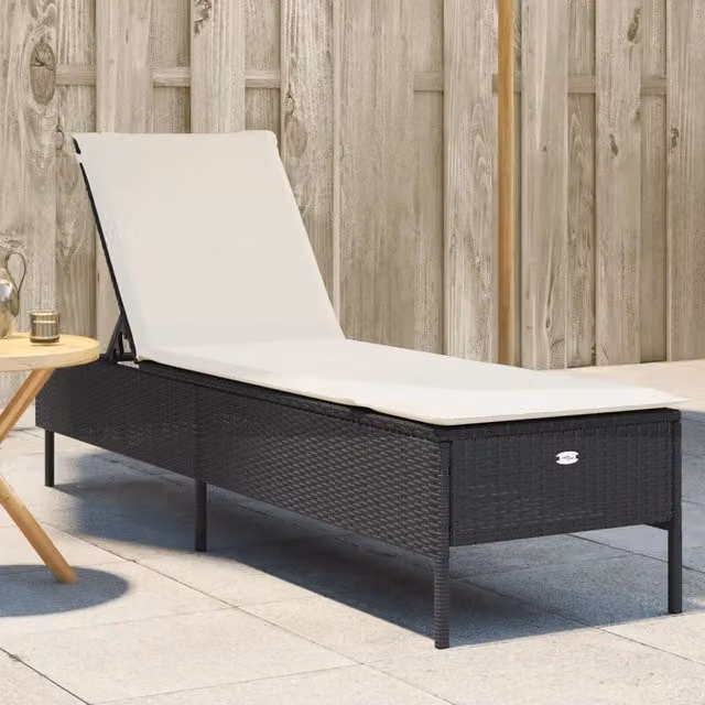 Lettino prendisole vidaXL in polyrattan con cuscino bianco e nero e poggiatesta regolabile per giardino – 1