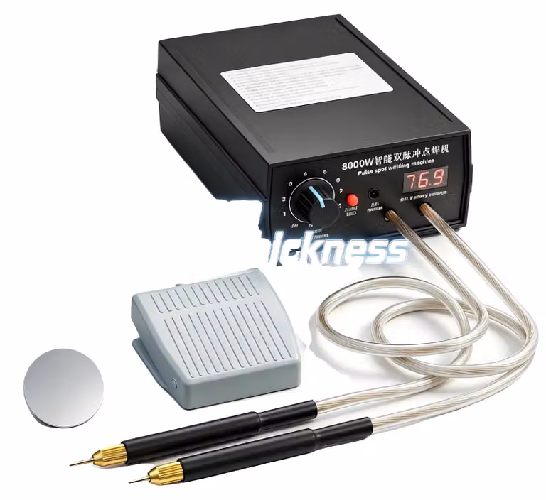 Saldatrice a punti, potenza di uscita 8000W, capacità della batteria 5200mAh, spessore di saldatura 0,1-0,3 mm, tensione di ingresso 100-240V, corrente di saldatura 1200A