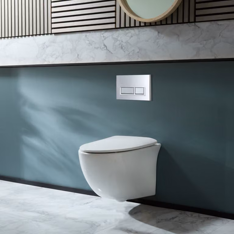 Sanitario WC Moderno Sospeso con Sedile a Chiusura Ammortizzata - Bianco