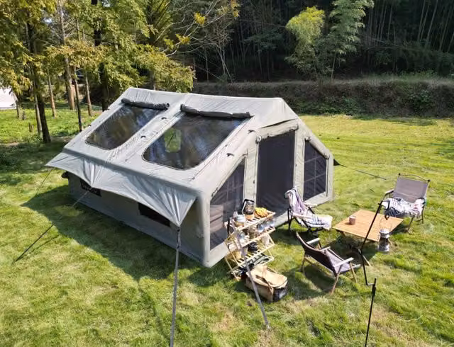 Tenda da campeggio gonfiabile per 7-8 persone; impermeabile PU3000mm; UPF50+; verde militare