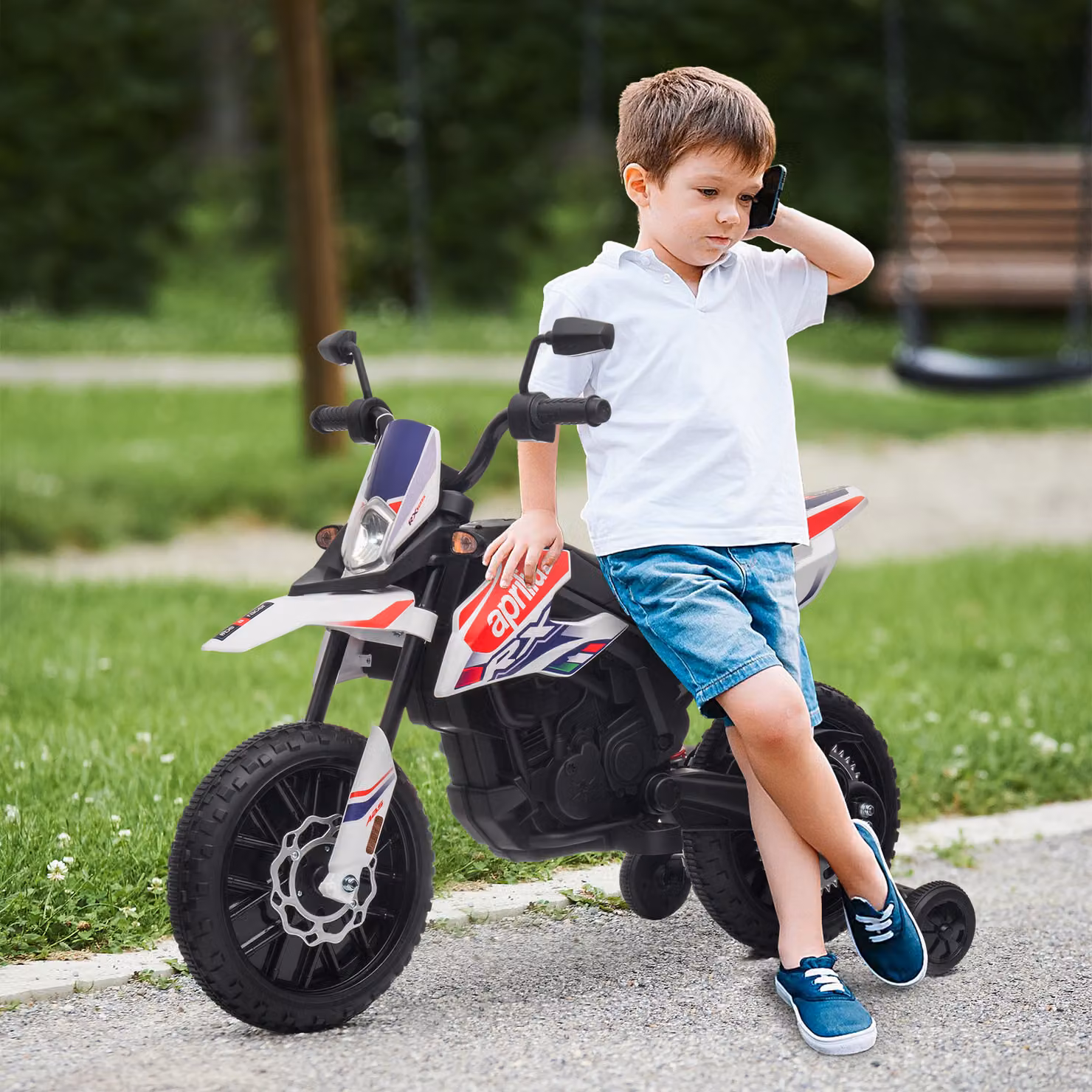 Moto Elettrica AIYAPLAY per Bambini da 37-96 Mesi con 12V Doppi Motori e Rotelle Rimovibili, Capacità 30kg, Bianco – 2